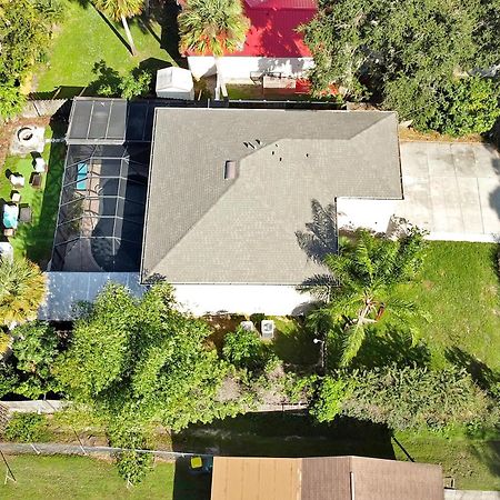 הוילה Frontenac Poolside Cocoa Oasis W/ Tiki Bar! מראה חיצוני תמונה