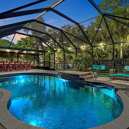 הוילה Frontenac Poolside Cocoa Oasis W/ Tiki Bar! מראה חיצוני תמונה