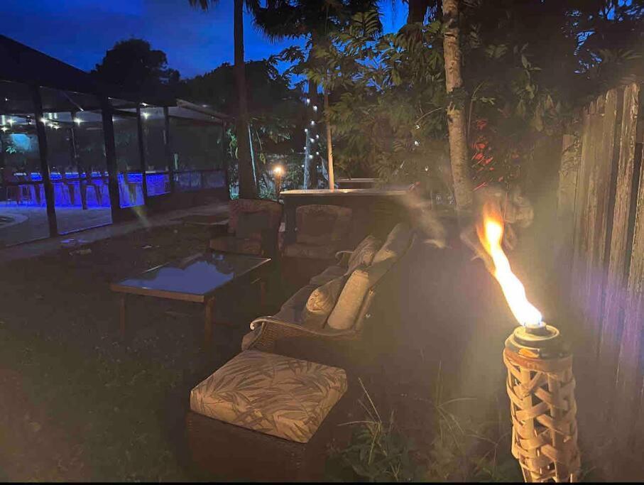 הוילה Frontenac Poolside Cocoa Oasis W/ Tiki Bar! מראה חיצוני תמונה