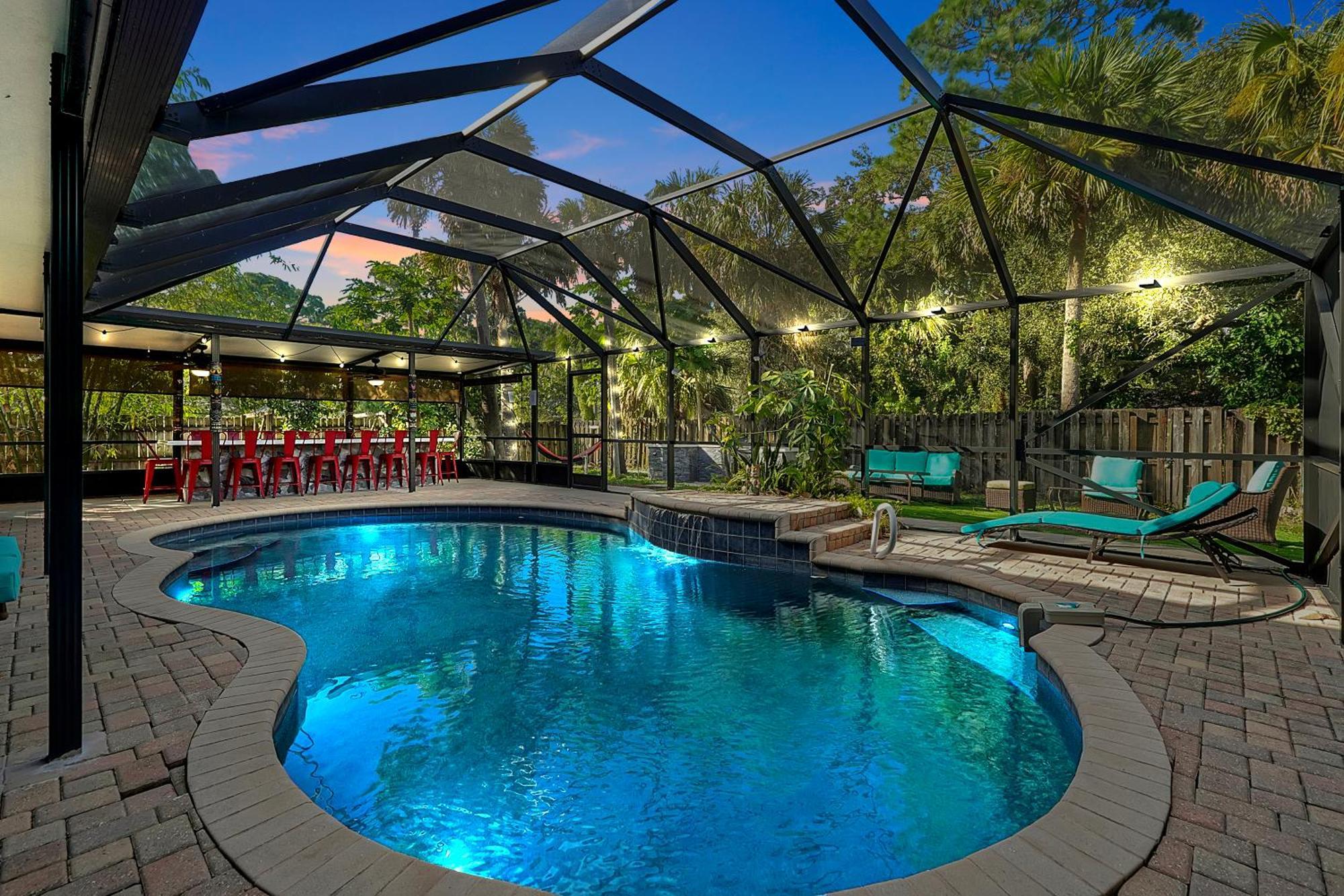הוילה Frontenac Poolside Cocoa Oasis W/ Tiki Bar! מראה חיצוני תמונה